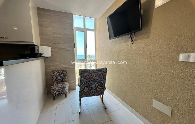 Revente - Appartement - Torrevieja - Paseo Maritimo