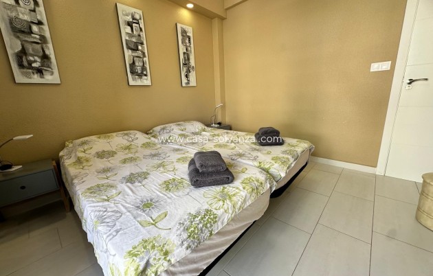 Revente - Appartement - Torrevieja - Paseo Maritimo