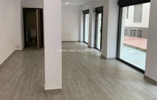 Revente - Commercial - Guardamar del Segura - Costa Blanca