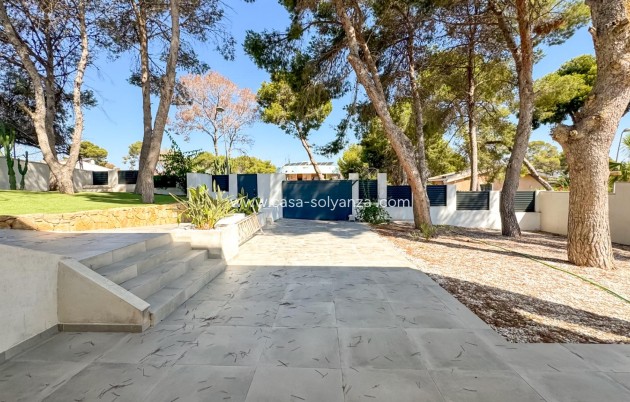 Revente - Villa - Torrevieja - Los Balcones