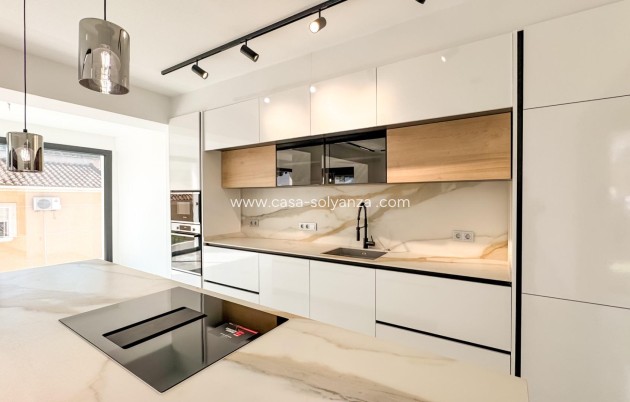 Revente - Villa - Torrevieja - Los Balcones