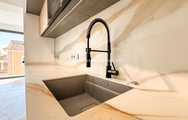 Revente - Villa - Torrevieja - Los Balcones