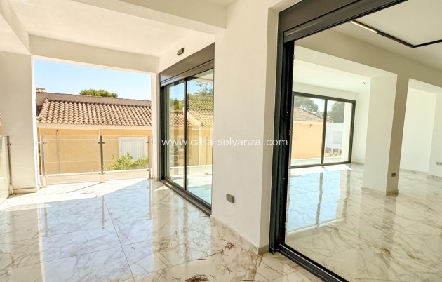 Revente - Villa - Torrevieja - Los Balcones