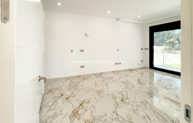 Revente - Villa - Torrevieja - Los Balcones