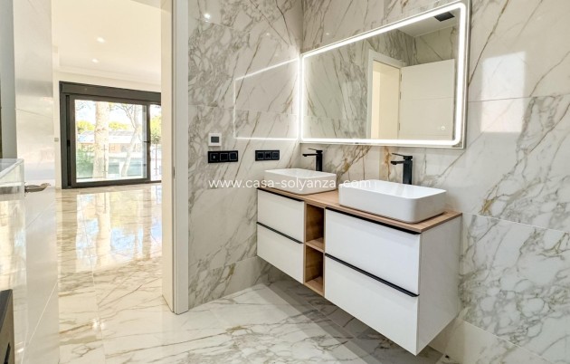 Revente - Villa - Torrevieja - Los Balcones