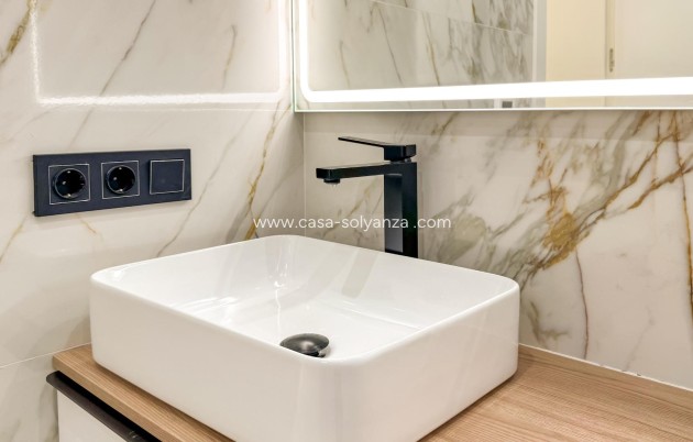 Revente - Villa - Torrevieja - Los Balcones