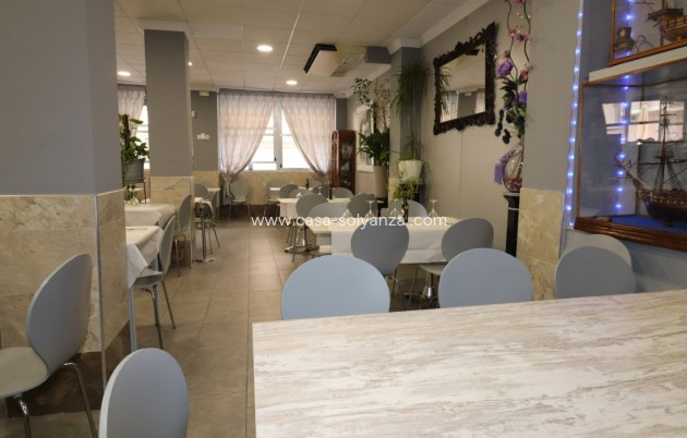 Resale - Commercial - Torrevieja - Playa del Cura