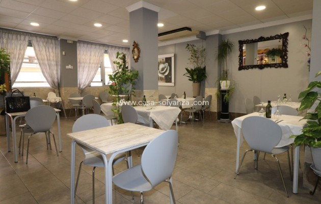 Resale - Commercial - Torrevieja - Playa del Cura