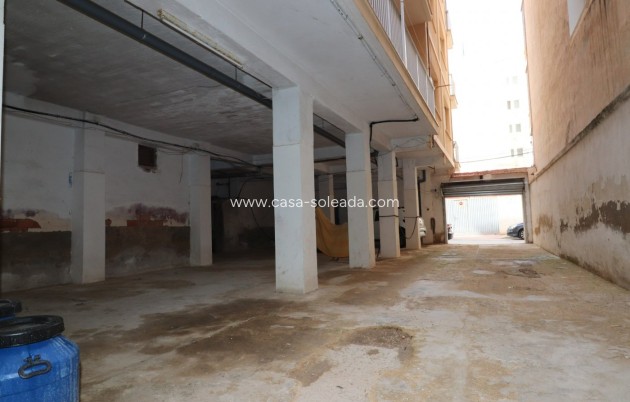 Resale - Commercial - Torrevieja - Playa del Cura