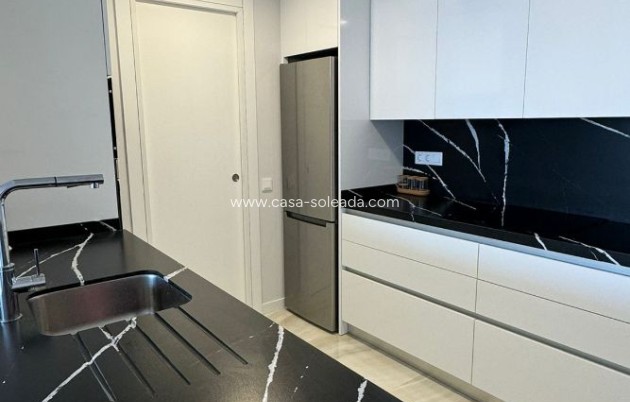 Resale - Apartment / flat - Benidorm - Costa Blanca