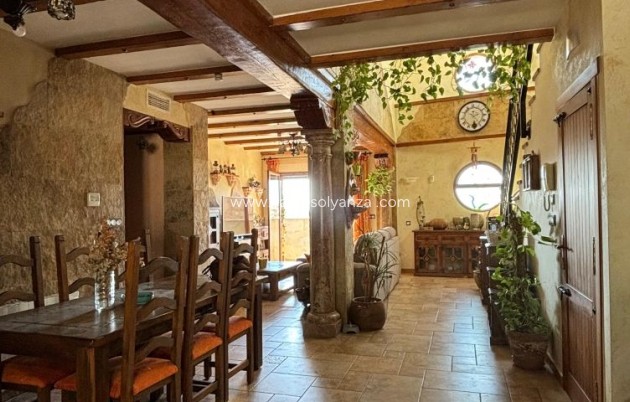 Revente - Villa - Redován - Inland