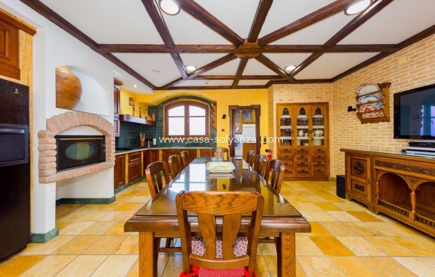 Reventa - Comercial - Torrevieja