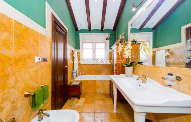 Reventa - Comercial - Torrevieja