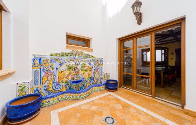 Reventa - Comercial - Torrevieja