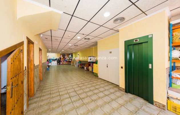 Reventa - Comercial - Torrevieja