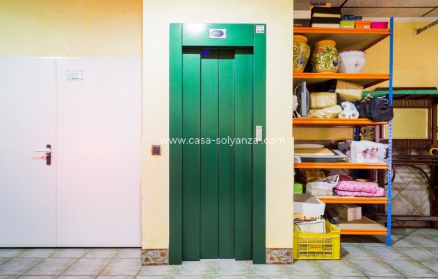 Reventa - Comercial - Torrevieja