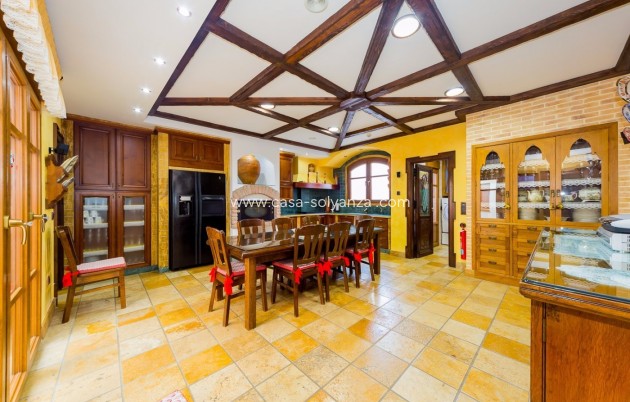 Reventa - Comercial - Torrevieja