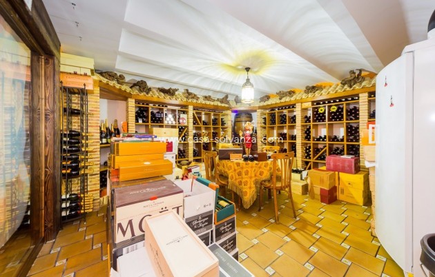 Reventa - Comercial - Torrevieja