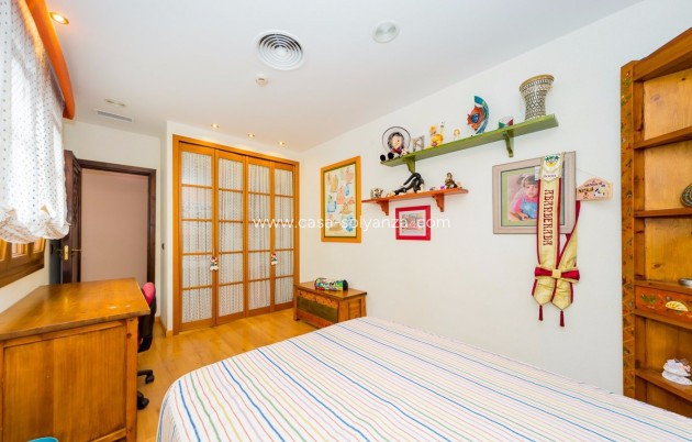 Reventa - Comercial - Torrevieja