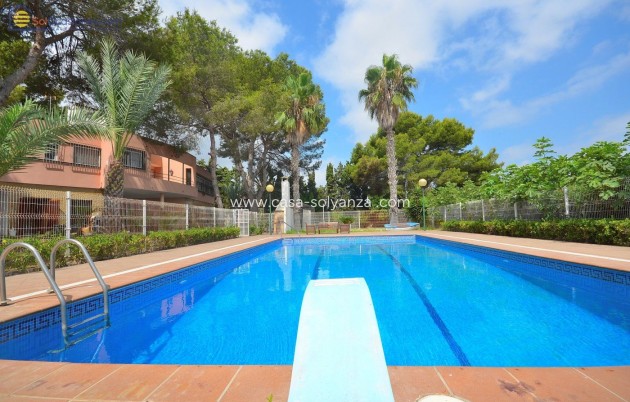 Revente - Villa - Torrevieja - Los Balcones