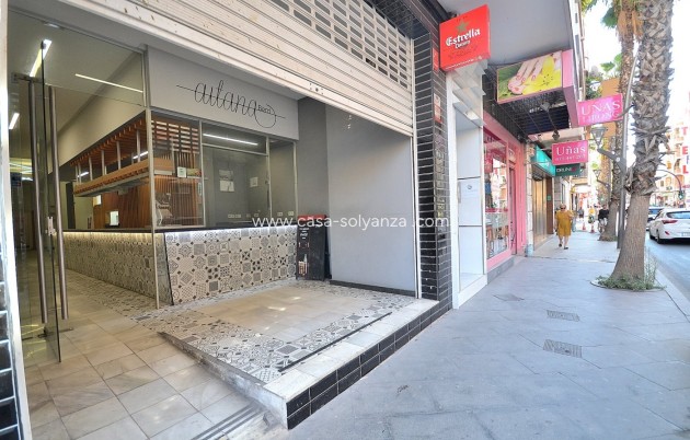 Revente - Commercial - Torrevieja - Center