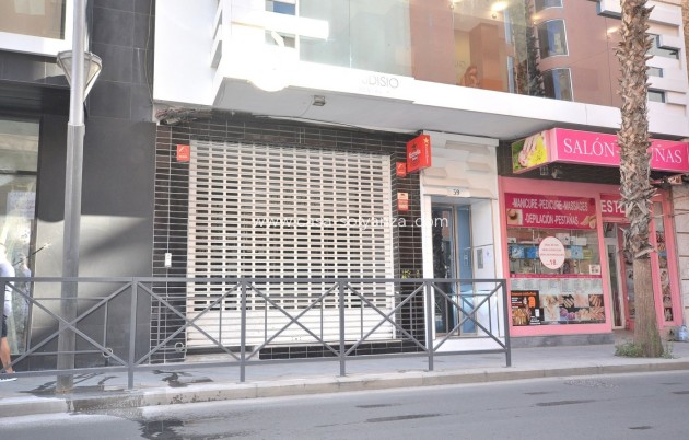 Revente - Commercial - Torrevieja - Center