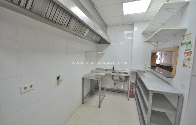 Revente - Commercial - Torrevieja - Center