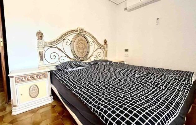 Revente - Villa - Orihuela Costa - Campoamor