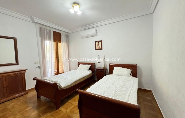 Revente - Villa - Orihuela Costa - Campoamor