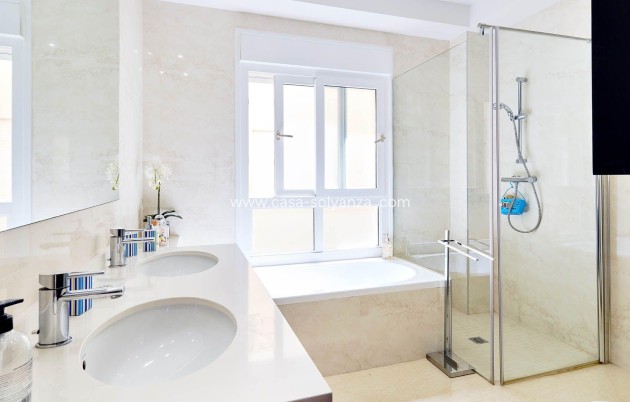 Wiederverkauf - Wohnung - Torrevieja