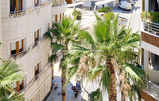 Wiederverkauf - Wohnung - Torrevieja