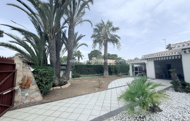 Revente - Villa - Orihuela Costa - Campoamor