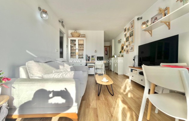 Revente - Appartement - Torrevieja - Calas Blanca