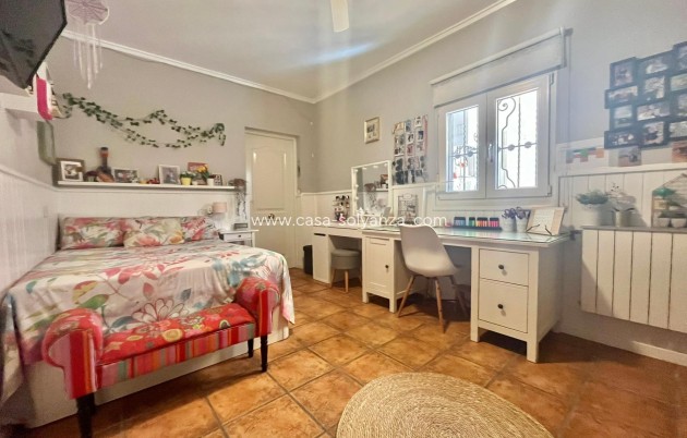 Wiederverkauf - Villa - Torrevieja - Los Balcones