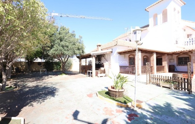 Reventa - Villa - Orihuela Costa - Costa Blanca
