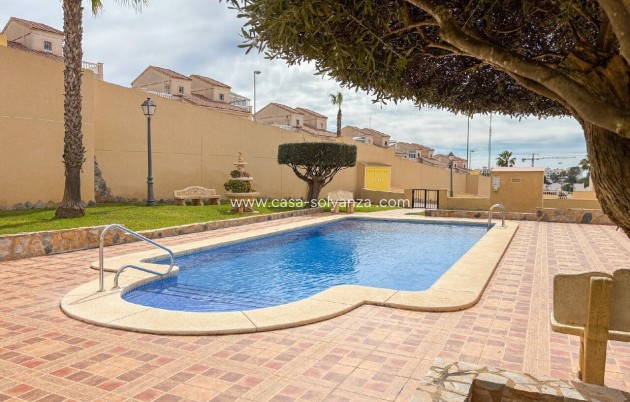 Reventa - Apartamento / piso - Villamartin - Costa Blanca