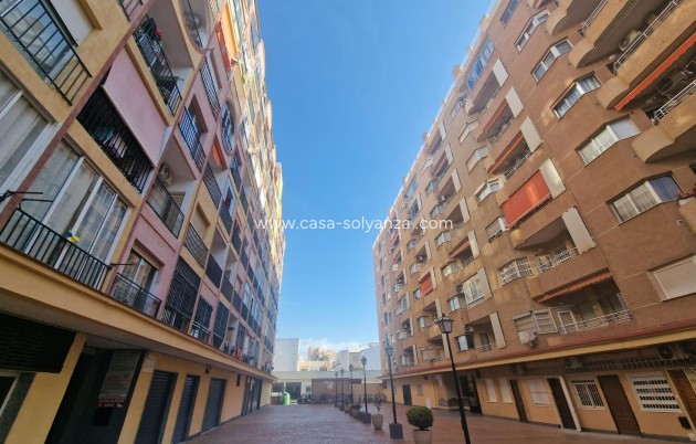 Wiederverkauf - Wohnung - Torrevieja - Center