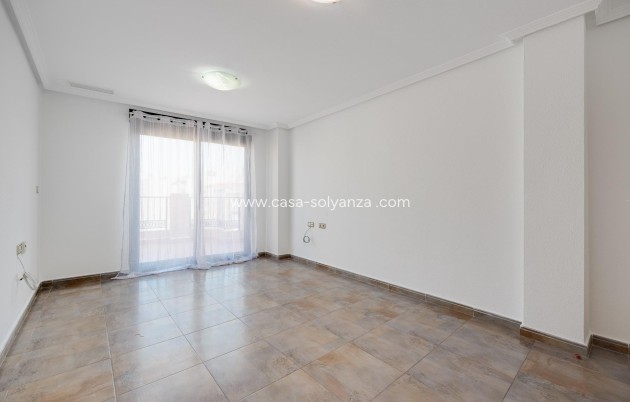 Reventa - Apartamento / piso - Torrevieja - Center