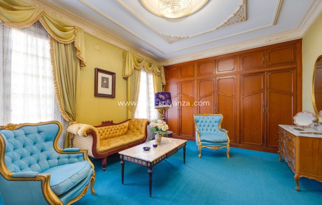 Revente - Maison de ville - Callosa de Segura - Comunidad Valenciana