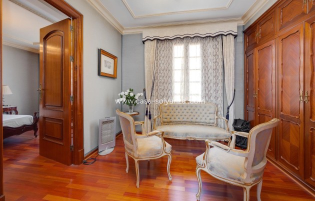 Revente - Maison de ville - Callosa de Segura - Comunidad Valenciana