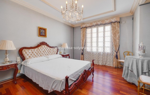 Revente - Maison de ville - Callosa de Segura - Comunidad Valenciana