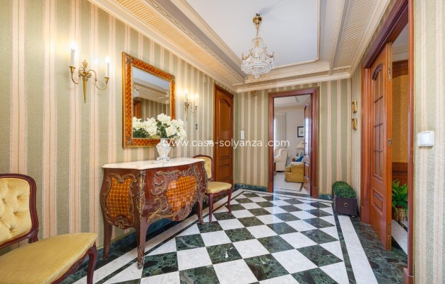 Revente - Maison de ville - Callosa de Segura - Comunidad Valenciana