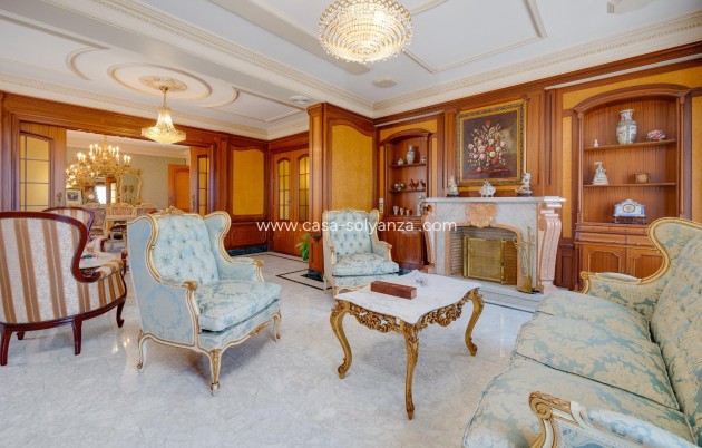 Revente - Maison de ville - Callosa de Segura - Comunidad Valenciana