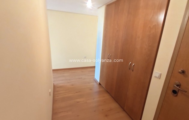 Revente - Appartement - Torrevieja - Puerto