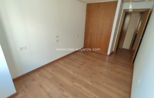 Revente - Appartement - Torrevieja - Puerto