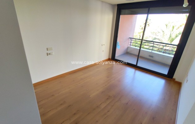 Revente - Appartement - Torrevieja - Puerto