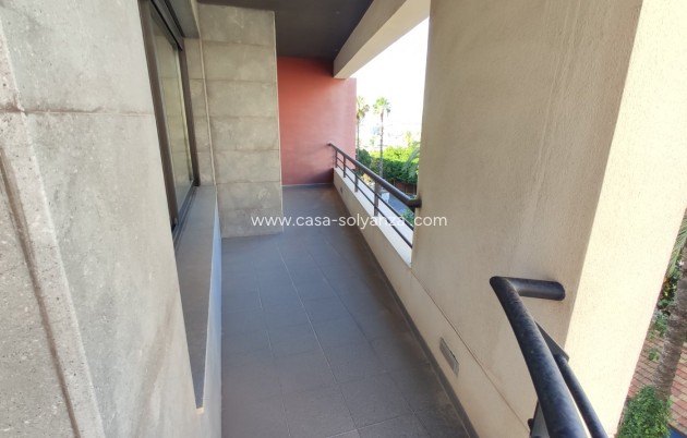 Revente - Appartement - Torrevieja - Puerto