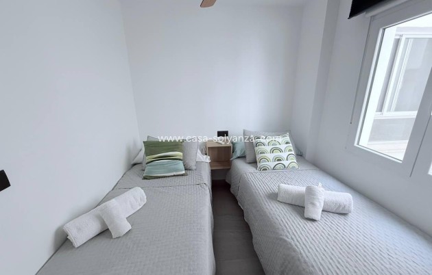 Revente - Appartement - Torrevieja - La Mata