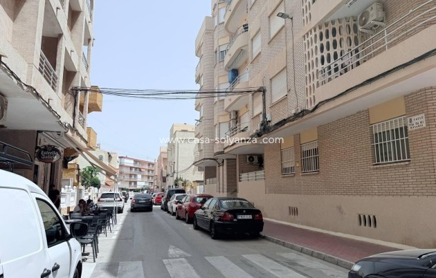 Revente - Appartement - Torrevieja - La Mata