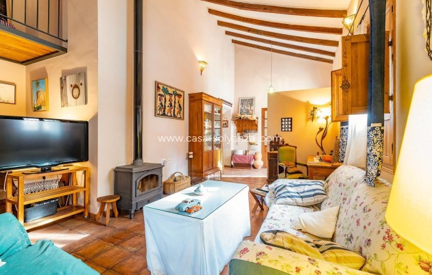 Resale - Townhouse - Los Martinez Del Puerto - Los Martínez Del Puerto